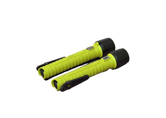 Waterdichte IP68 Nylon Materiaal LED Zaklamp Magnetische CREE LED Torch Light 6.8Ah