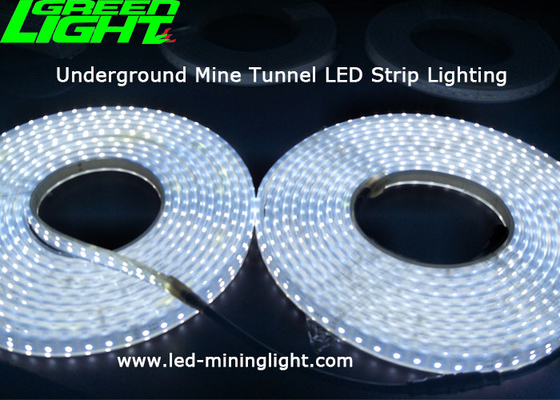 Ondergrondse Geïnstalleerd Gemakkelijk van de Lichten Anti Explosieve 60 LEDs van de Tunnel Warme Witte Geleide Strook